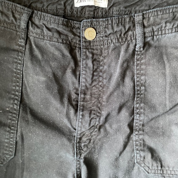 Zara Black Cargo Pants with Zipper Wide Legs Side and Back Pockets Size 14 - Picture 4 of 6
